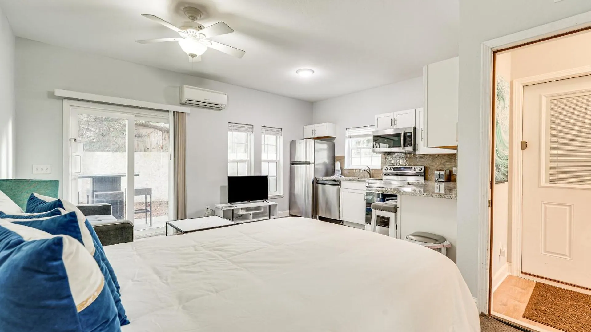 Sunny Pcb Studio, 2 Min Walk To Laguna Beach! Panama City Beach 0*,  USA